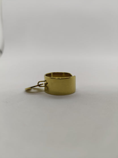 Bague anneau large à breloque