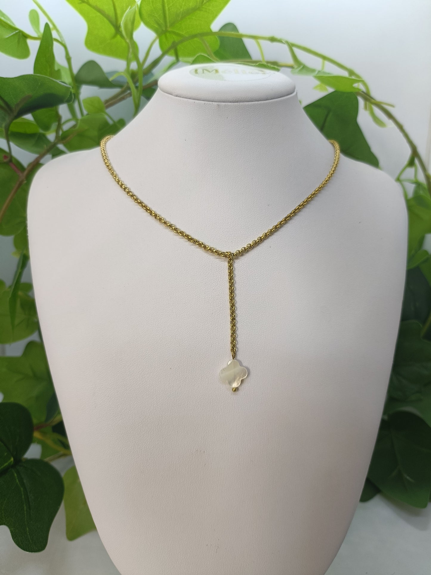 Collier trèfle nacre