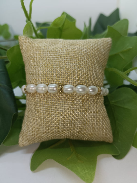 Bracelet en perles d'eau douce forme allongées