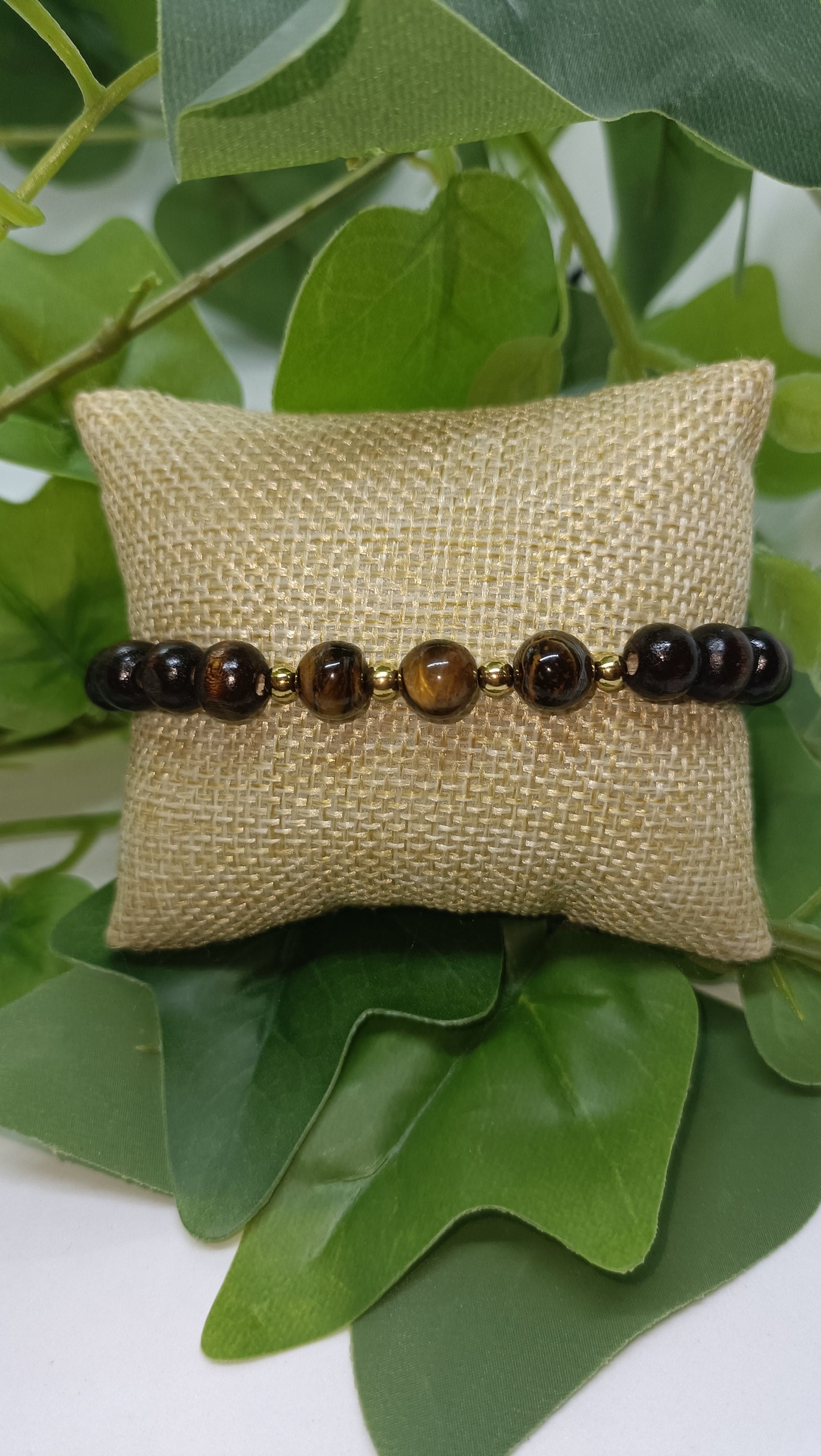 Bracelet en perles de bois et œil de tigre